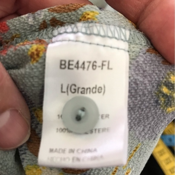 Papermoon floral sleeveless summer blouse top shirt. Women’s large. - Picture 6 of 10